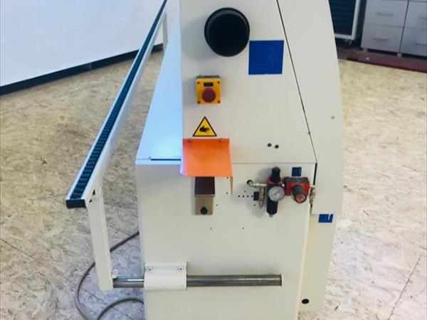 Bordatrice SCM K203 R  - Foto 2