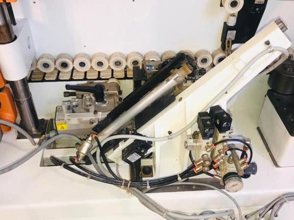 Bordatrice SCM K203 R  - Foto 2