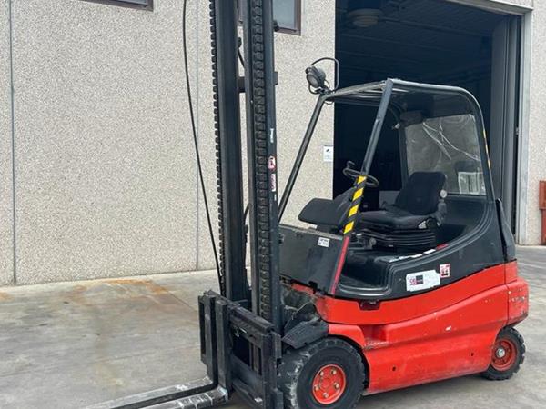 Carrello elevatore Linde E30-02 - Foto 2