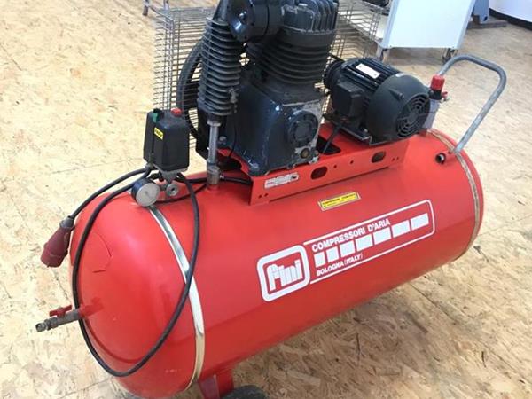 Compressore per falegnameria a pistoni Fini - Foto 2