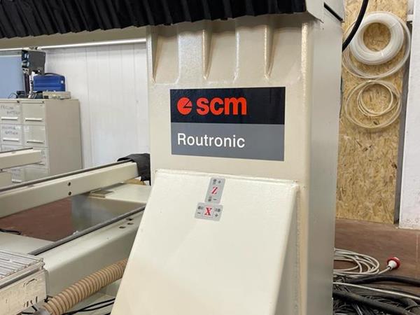 SCM Routonic P machining center - Photo 2