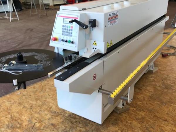 Bordatrice SCM K230 Evo - Foto 2