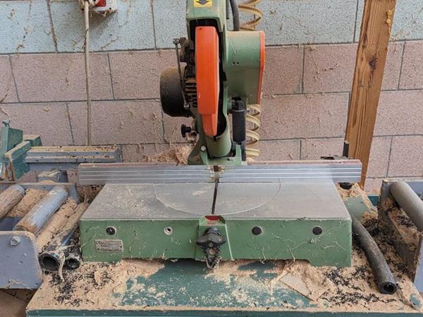 Troncatrice per legno Pegic - Foto 2
