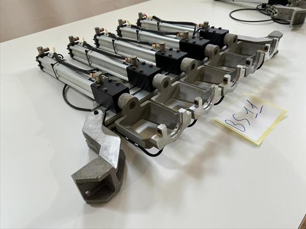 Supporto coni CNC 