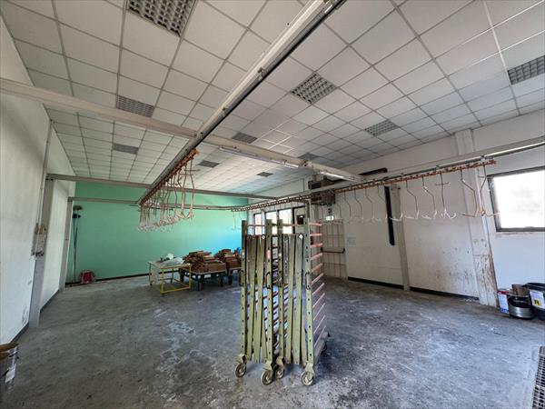 Cabina di verniciatura Azzurra con catenaria - Foto 2