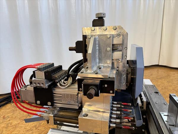 Troncatrice e foratrice Stemas - Foto 2