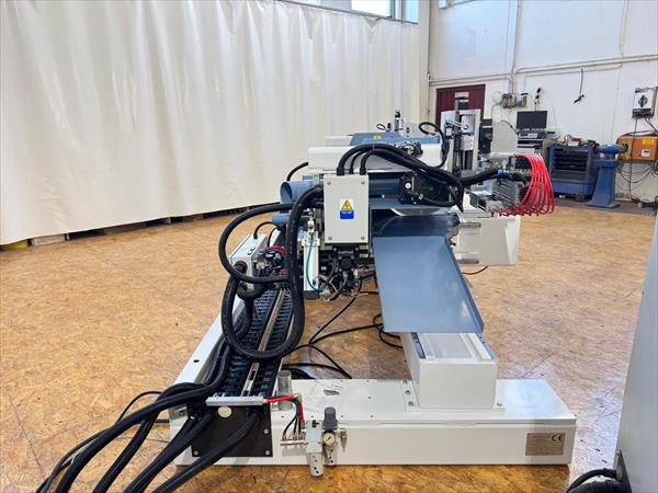 Troncatrice e foratrice Stemas - Foto 2