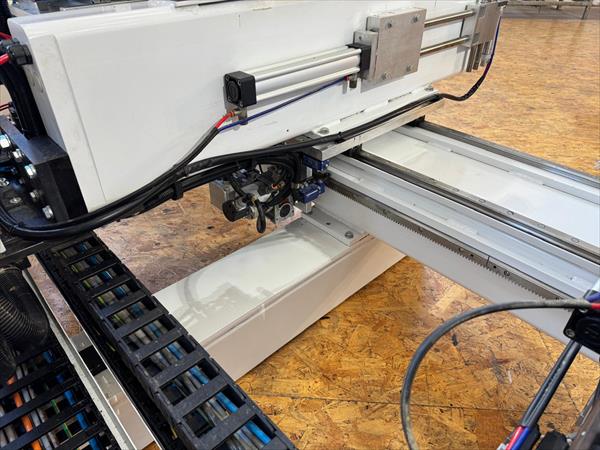 Troncatrice e foratrice Stemas - Foto 2