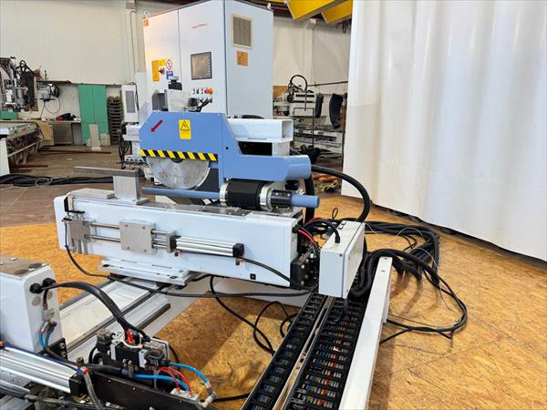 Troncatrice e foratrice Stemas - Foto 2