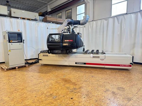 Centro di lavoro per falegnameria Morbidelli Author 600 KL