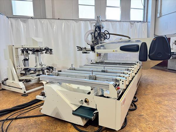 Centro di lavoro per infissi SCM Record 240 - Foto 2