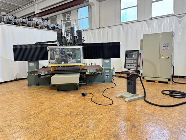 Centro di lavoro CMS PF111-TCU 63 RR
