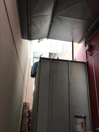Saico pressurized paint booth - Photo 2