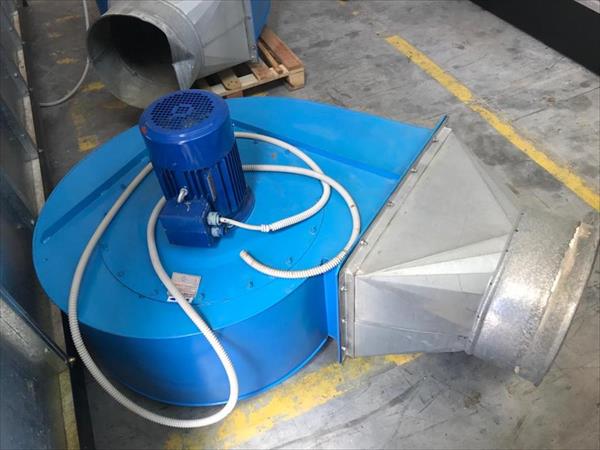 Cabina di verniciatura a velo d acqua marca Azzurra - Foto 2