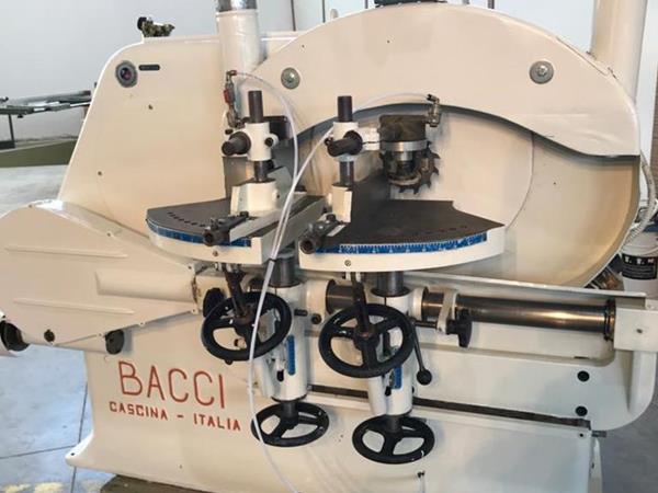 Stroj za dvostruko zaobljivanje sa zupčanicima Bacci - Slika 2