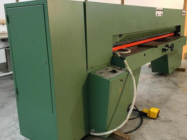 Taglierina per impiallacciatura marca Monguzzi - Foto 2