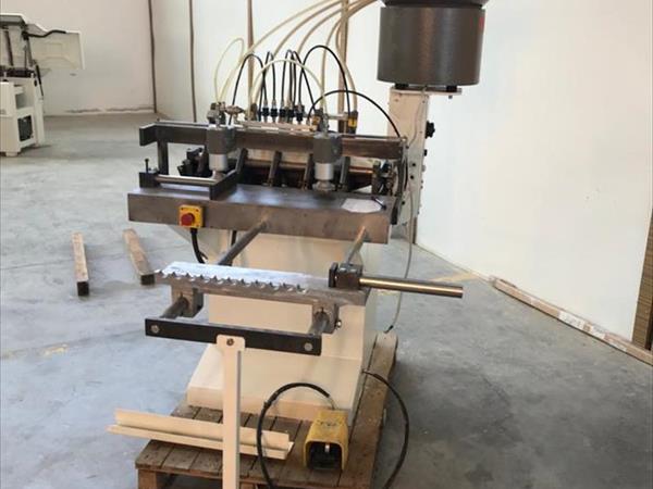 Inseritrice per legno Morbidelli  - Foto 2